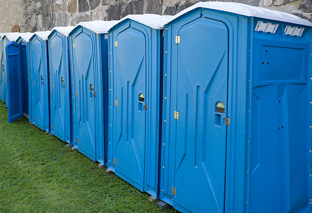 Best ADA-Compliant Portable Toilet Rental  in Vaville, CA